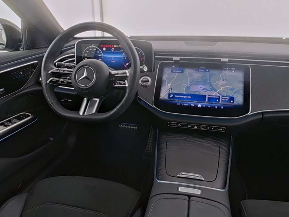 Mercedes-Benz E 220 - Imagem 7