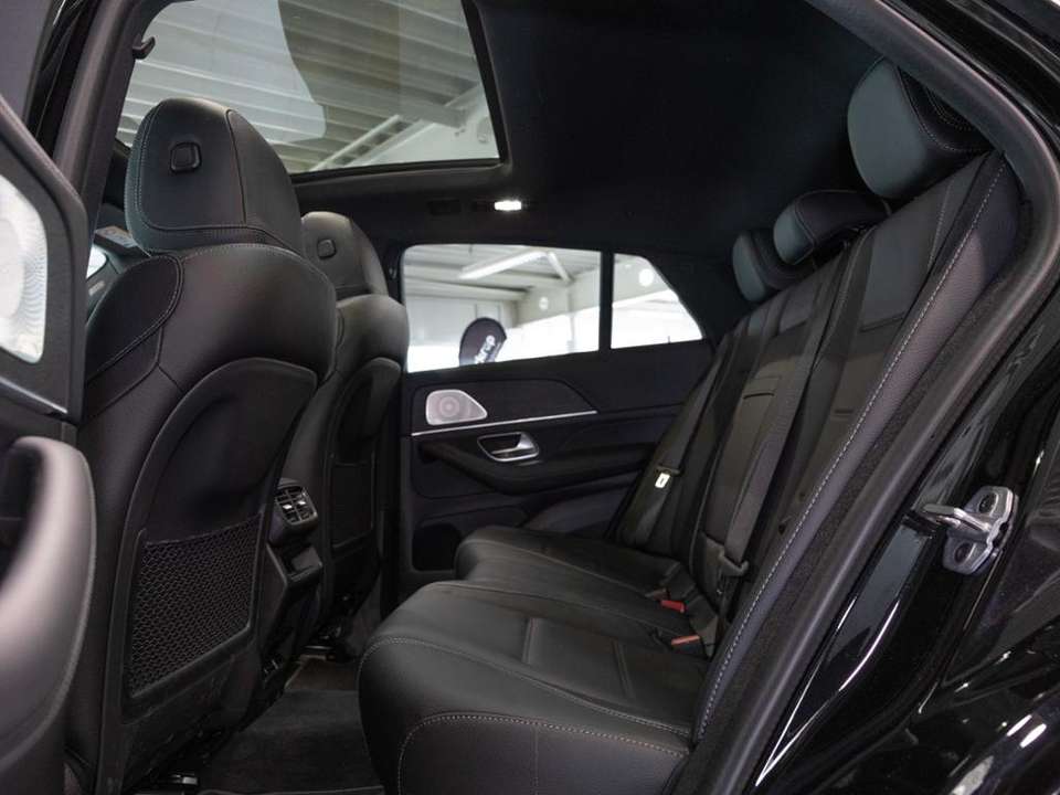 Car picture 9