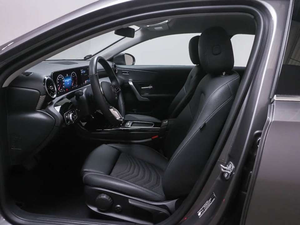 Mercedes-Benz A 200 - Imagem 12