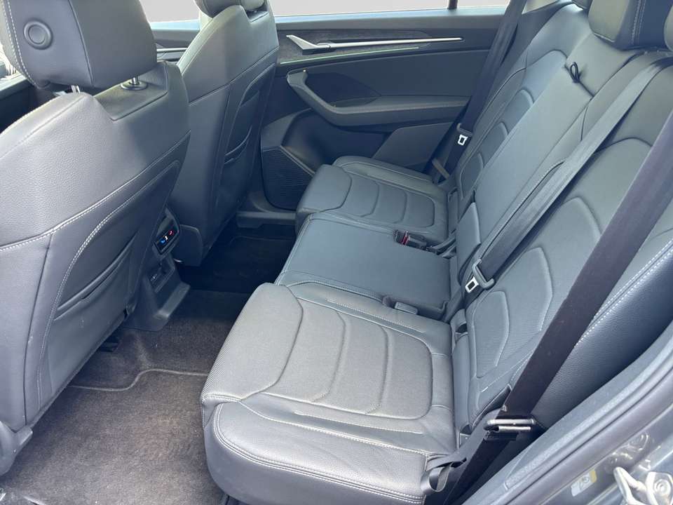 Car picture 17