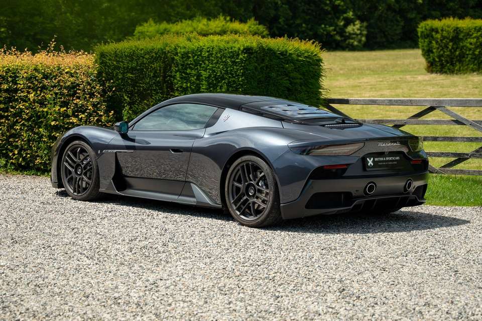 Maserati MC20 - Imagem 7
