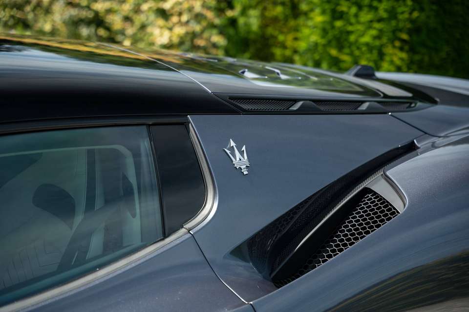 Maserati MC20 - Imagem 12