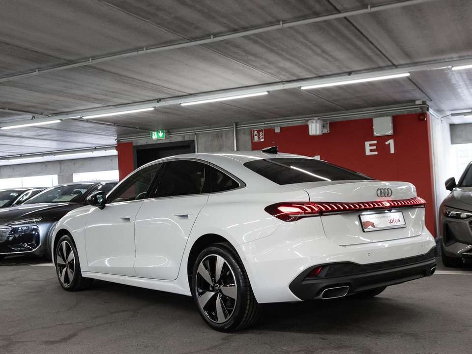 Car picture 5