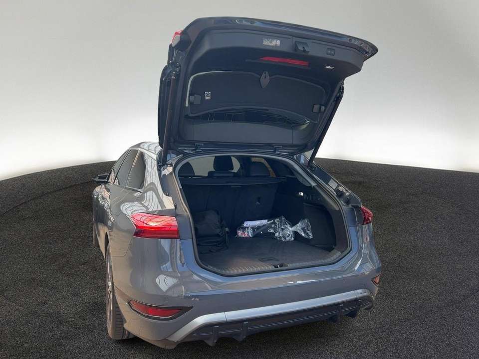 Audi A6 e-tron - Imagem 12