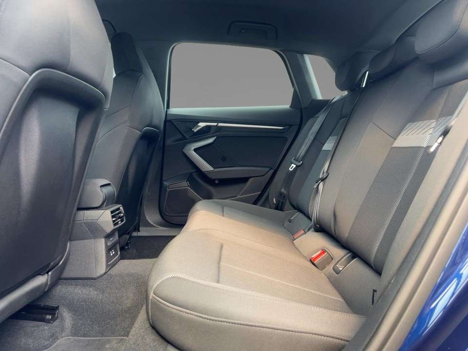 Car picture 11