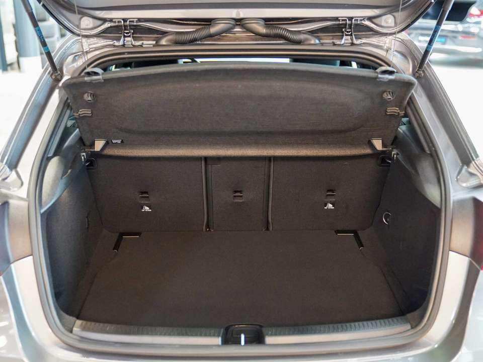 Mercedes-Benz A 200 - Imagem 6