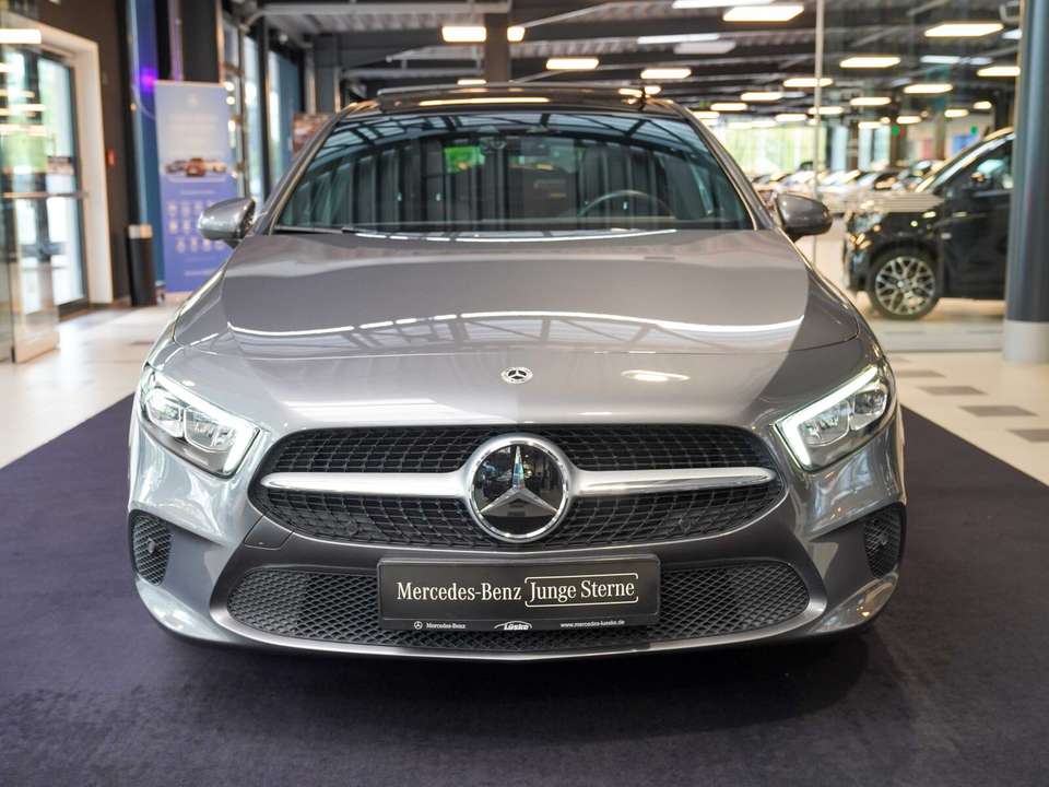 Mercedes-Benz A 200 - Imagem 8