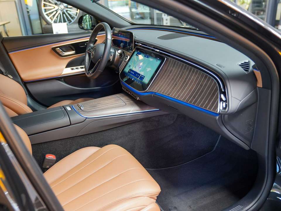 Mercedes-Benz E 220 - Imagem 9
