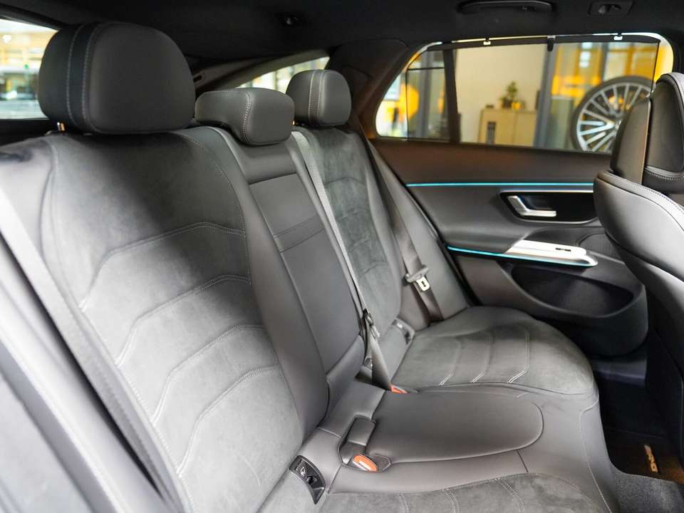Car picture 9