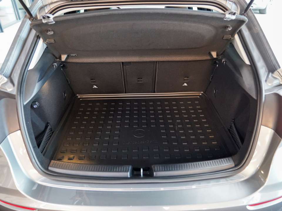 Car picture 11