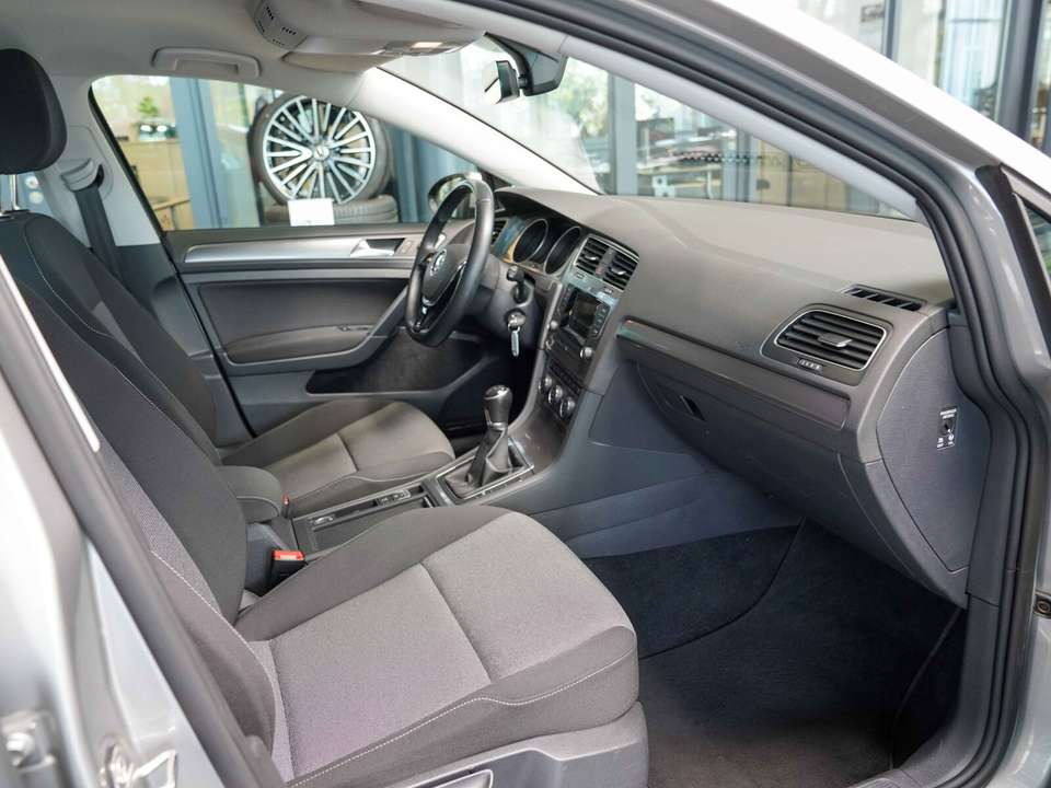 Car picture 9