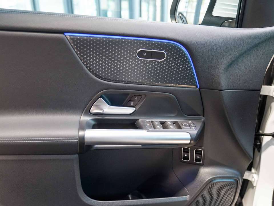 Car picture 14