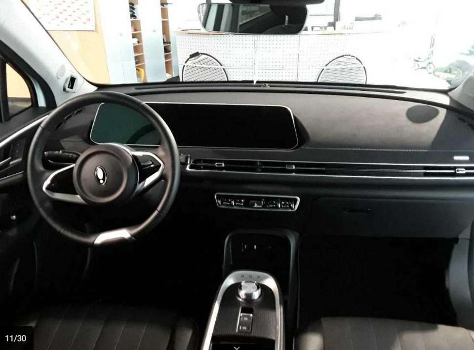 Car picture 6