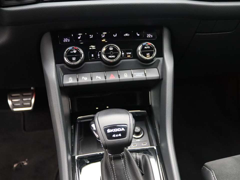 Car picture 12