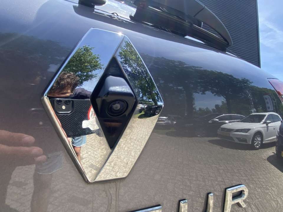 Car picture 18