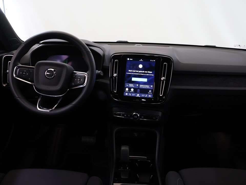 Volvo XC40 - Imagem 8