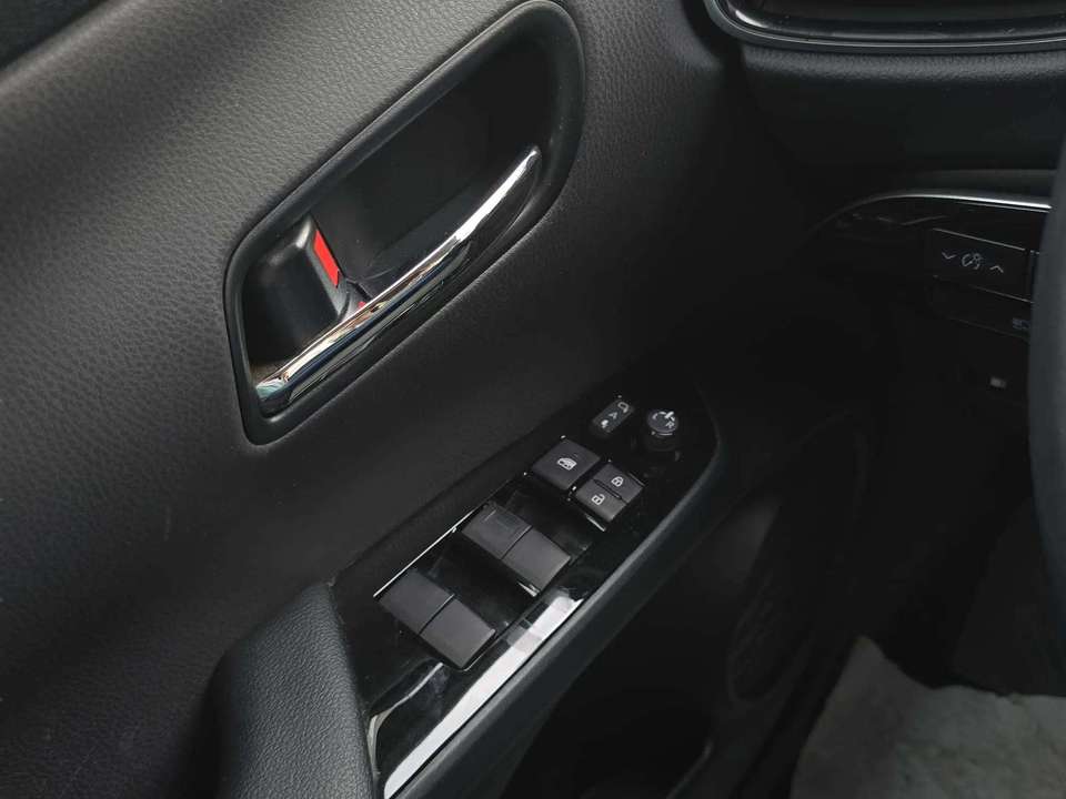 Car picture 18