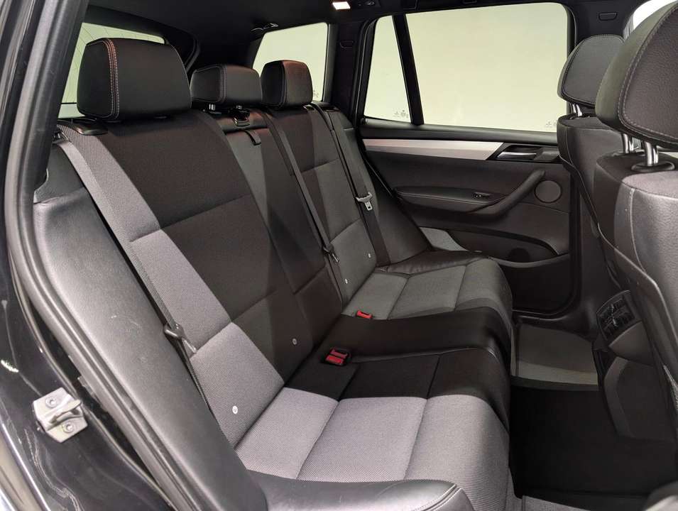 BMW X3 - Imagem 11