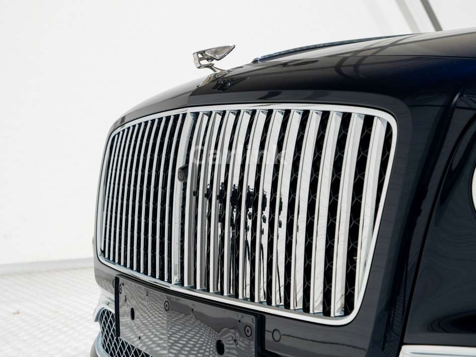 Bentley Flying Spur - Imagem 11