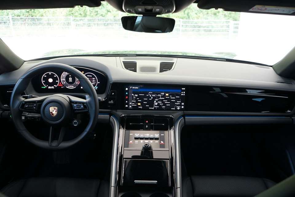 Porsche Panamera - Imagem 10