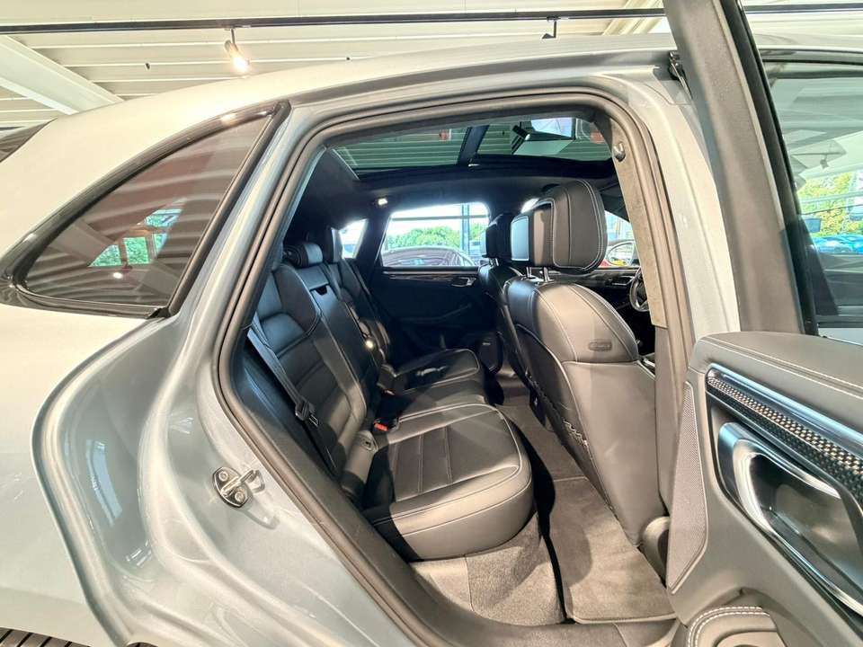 Porsche Macan - Imagem 13