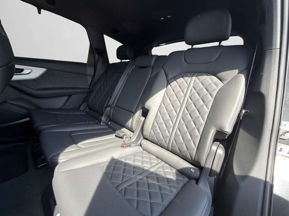 Car picture 14