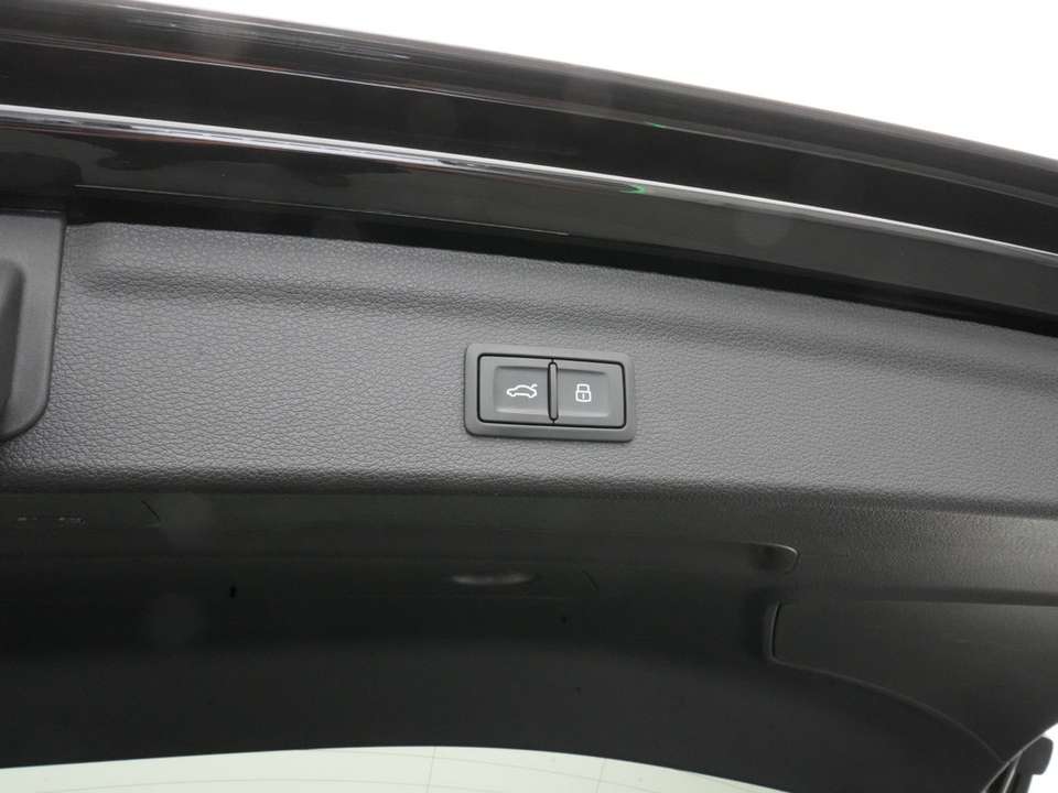 Car picture 11