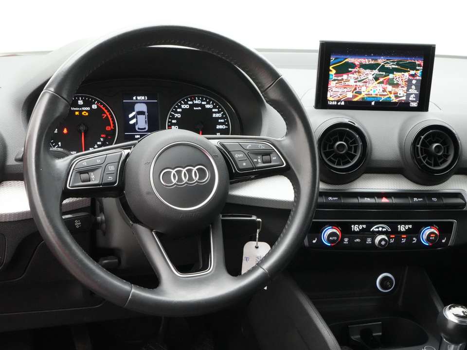 Car picture 11