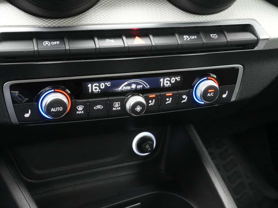 Car picture 6