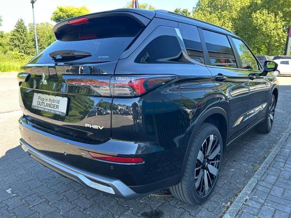 Mitsubishi Outlander - Imagem 8