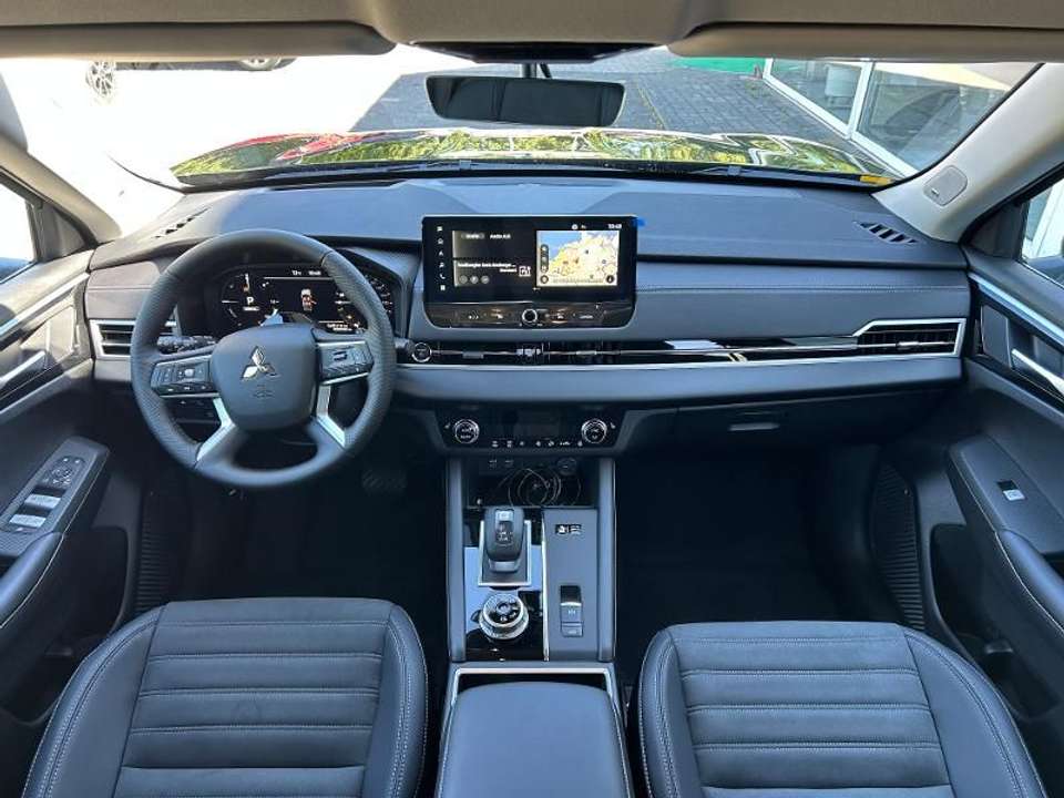 Mitsubishi Outlander - Imagem 13
