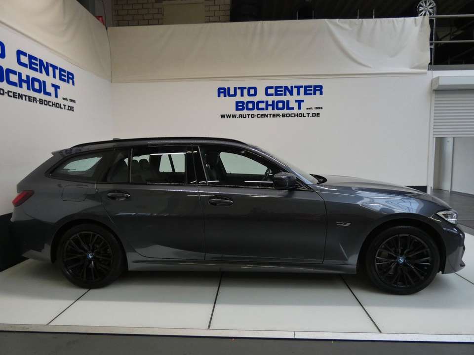 BMW 330 - Imagem 6