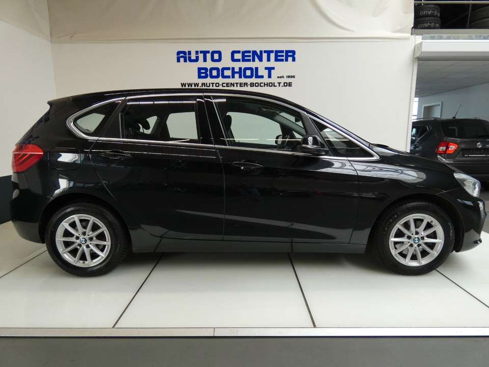 BMW 220 - Imagem 6