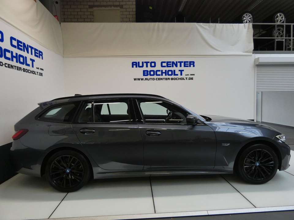 BMW 330 - Imagem 7