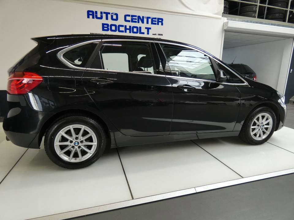 BMW 220 - Imagem 7
