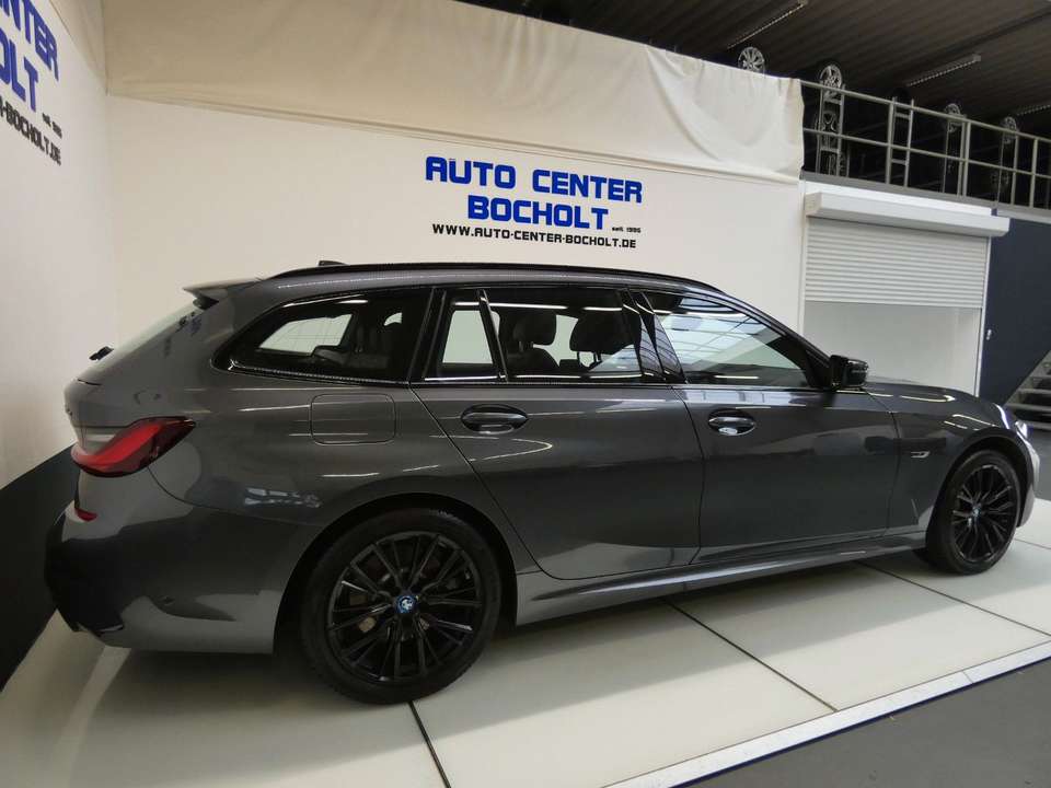 BMW 330 - Imagem 9