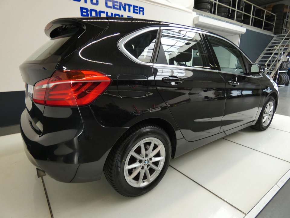 BMW 220 - Imagem 9