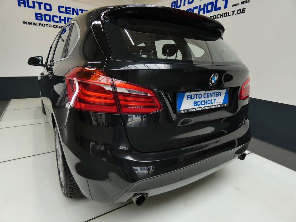 BMW 220 - Imagem 10