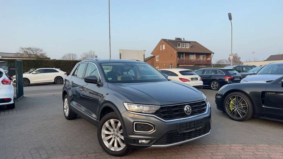 Volkswagen T-Roc - Imagem 1