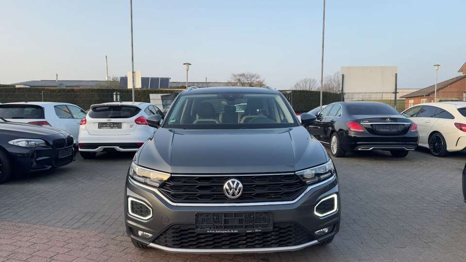 Volkswagen T-Roc - Imagem 3
