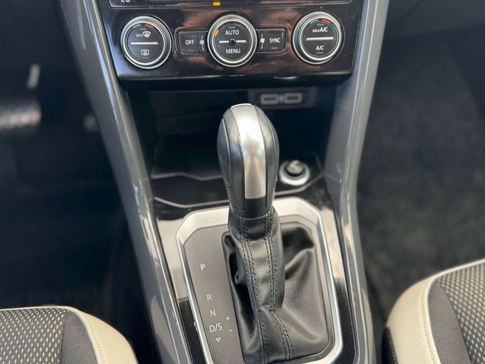 Volkswagen T-Roc - Imagem 12