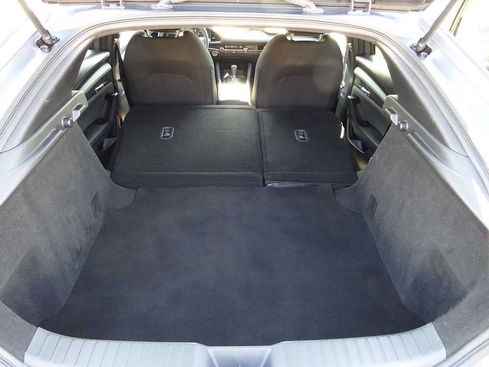Mazda 3 - Imagem 12