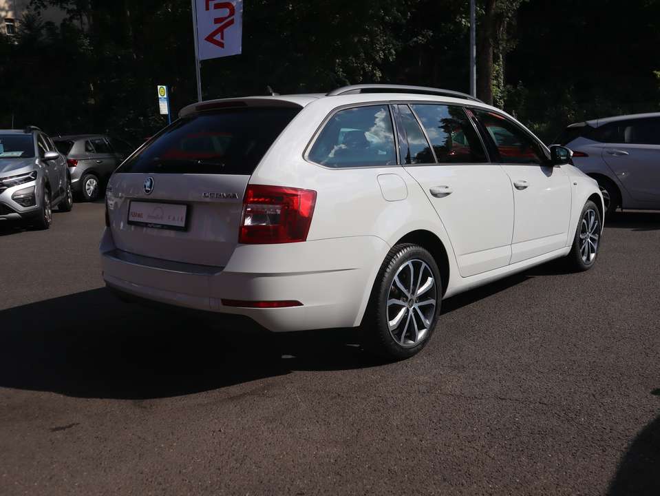 Skoda Octavia - Imagem 5