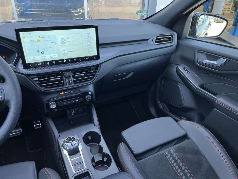 Ford Kuga - Imagem 12