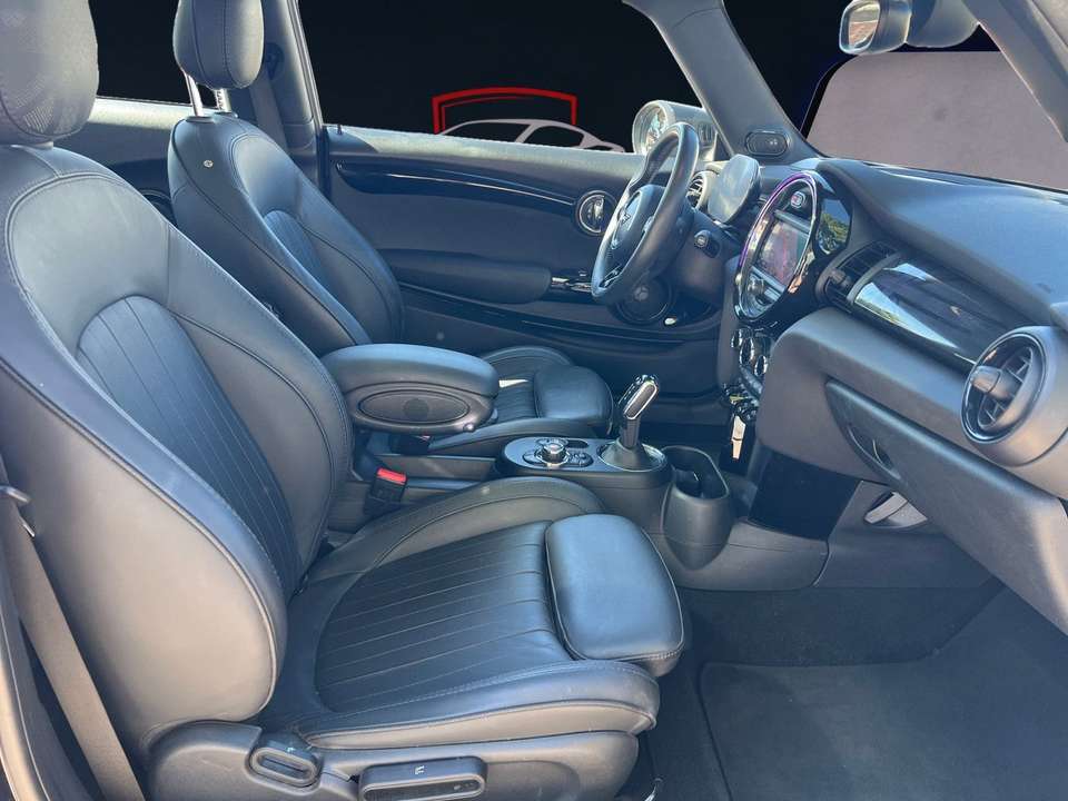 MINI Cooper SE - Imagem 11