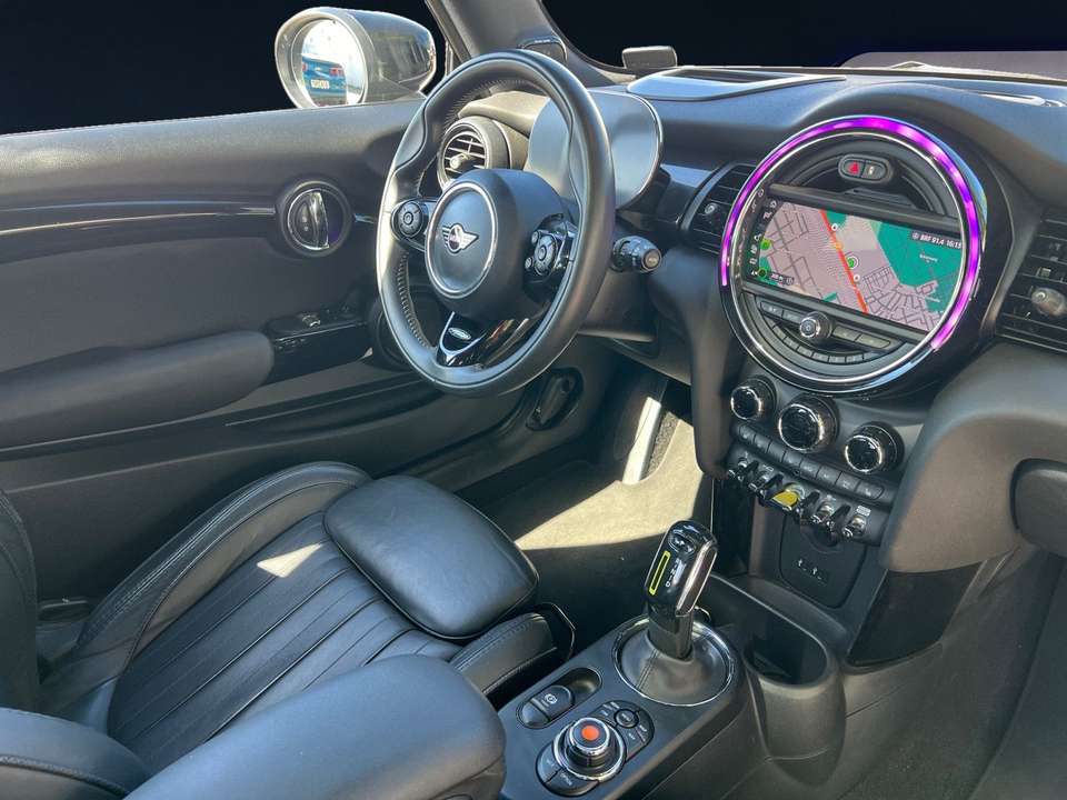 MINI Cooper SE - Imagem 12