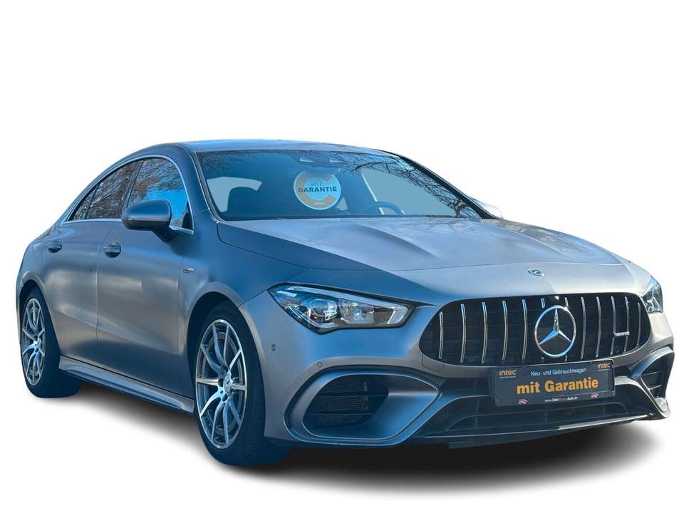 Mercedes-Benz CLA 45 AMG - Imagem 4