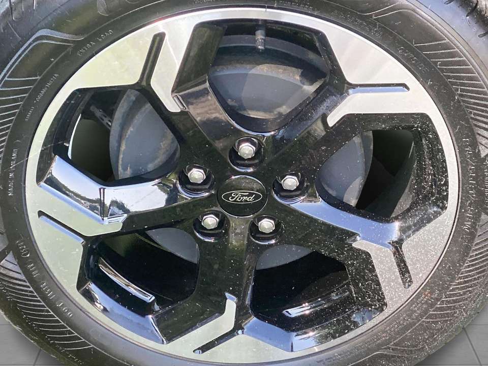 Ford Tourneo Courier - Imagem 2