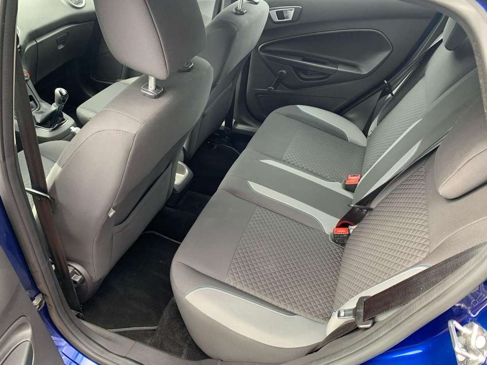 Ford Fiesta - Imagem 7