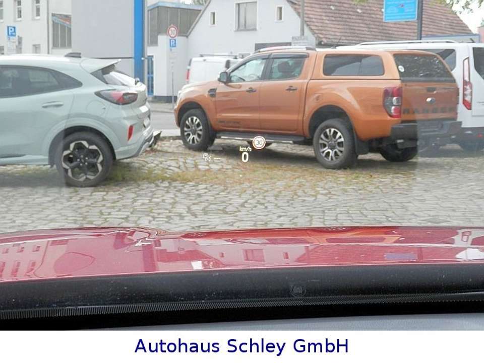 Ford Explorer - Imagem 18